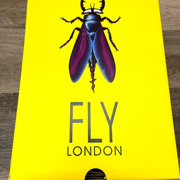 London Fly Ankle Boots - Picture 6 of 8